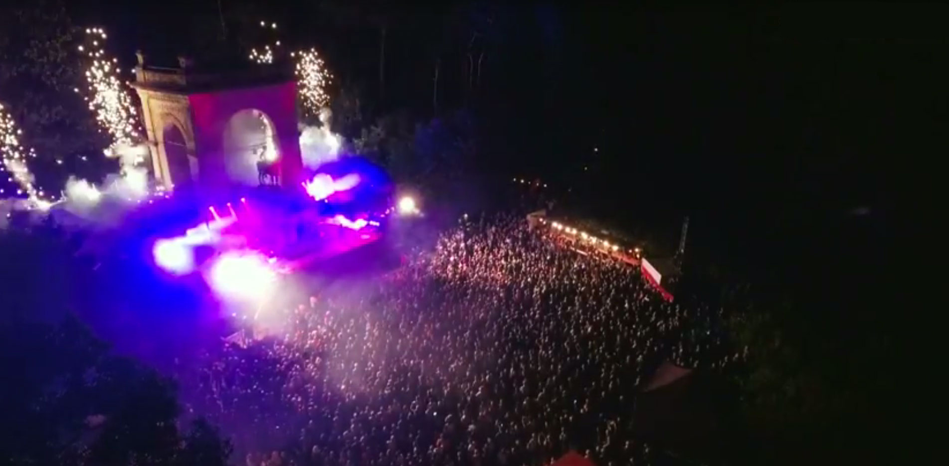 Dire Strats Rock am Friedensdenkmal