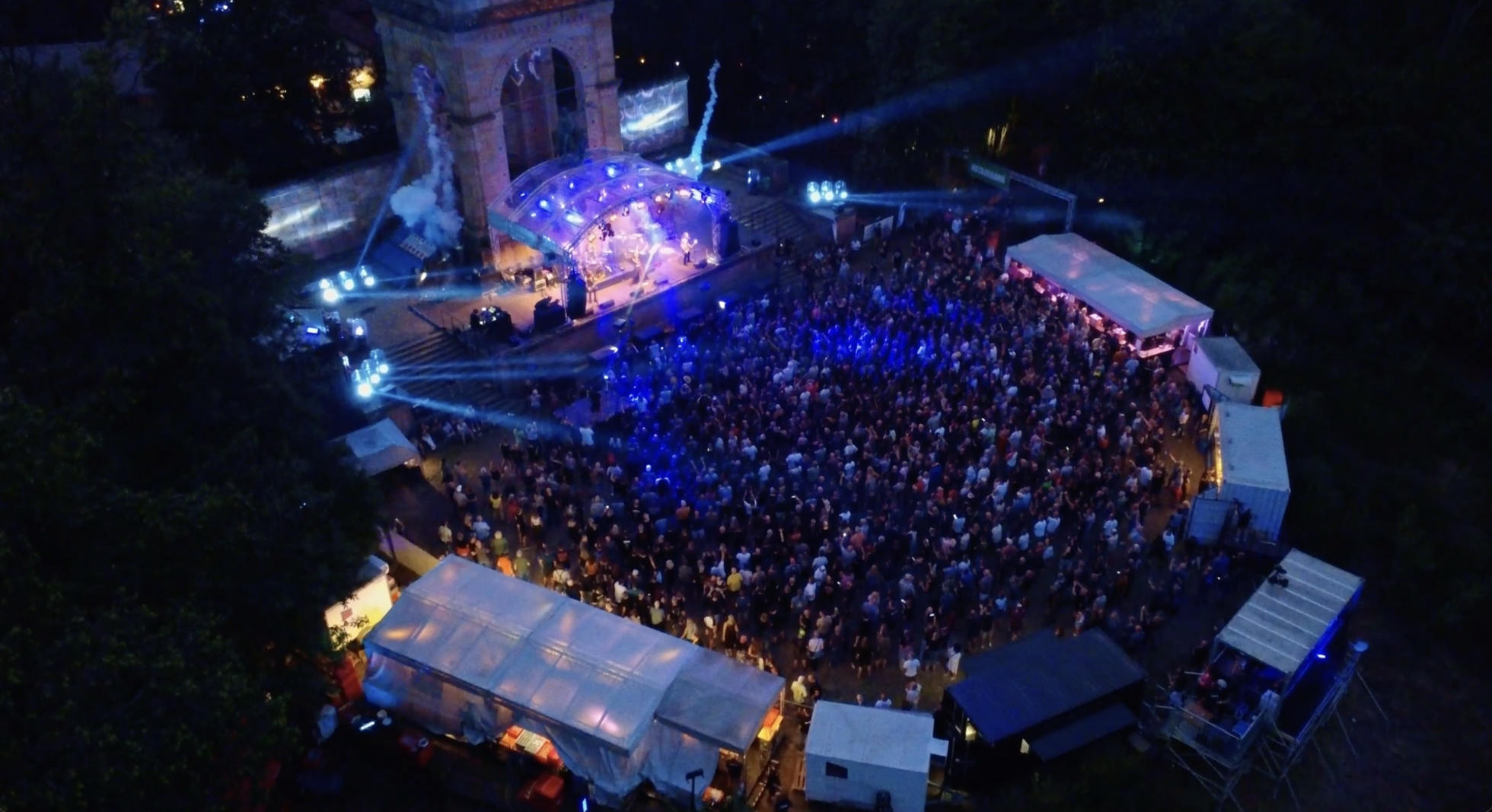 Dire Strats Rock am Friedensdenkmal